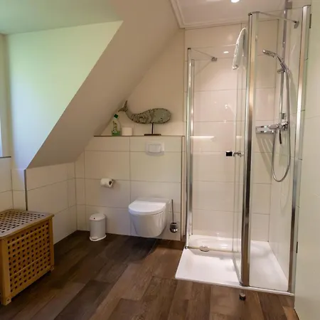 Apartment Maleens Knoll 3